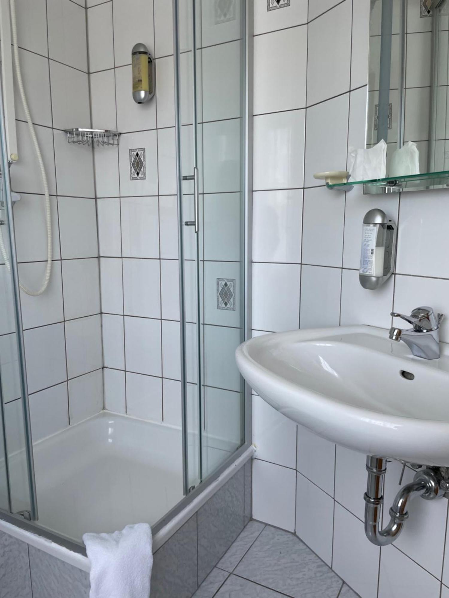 זיגן Hotel Schaefer מראה חיצוני תמונה