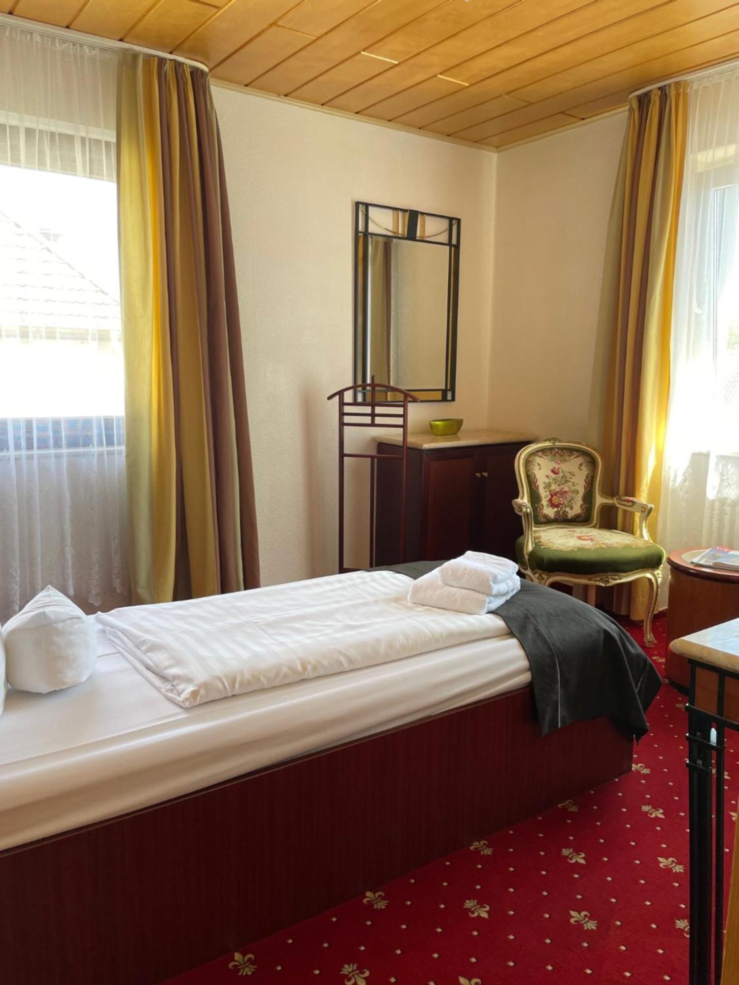 זיגן Hotel Schaefer מראה חיצוני תמונה